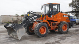 CARGADOR FRONTAL DOOSAN SD200 - 0170