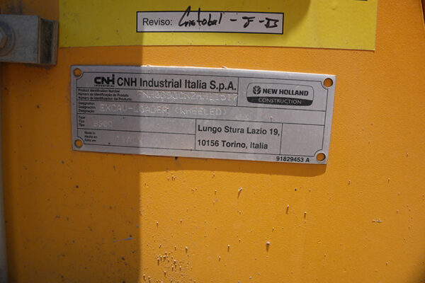 RETROEXCAVADORA NEW HOLLAND B90C 4WD EXT - 1517 - Imagen 6