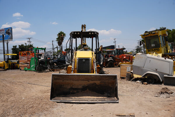 RETROEXCAVADORA NEW HOLLAND B90C 4WD EXT - 1517 - Imagen 5