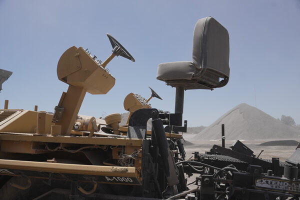 ASFALTADORA CATERPILLAR AP1000 - 0098 - Imagen 7