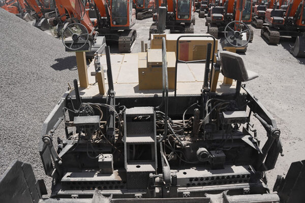 ASFALTADORA BLAW KNOX PF200 - 11 - Imagen 6