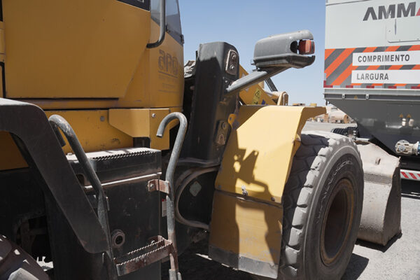 CARGADOR FRONTAL KOMATSU WA250 - 6 - 5173 - Imagen 9