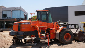 CARGADOR FRONTAL DOOSAN DL300 - 0713