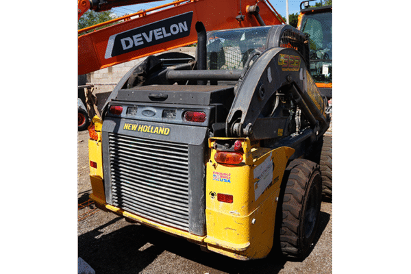 MINICARGADOR NEW HOLLAND L323N - 7807 - Imagen 2