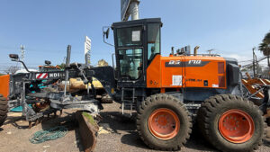 MOTONIVELADORA DOOSAN DG 170 - 0679
