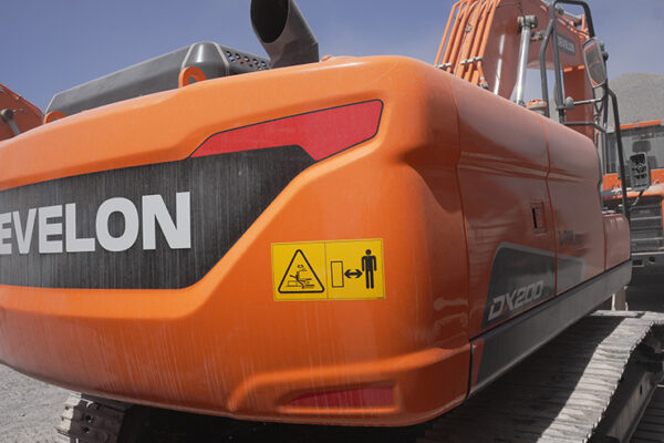 EXCAVADORA DEVELON DX200-3B  - 1026 - Imagen 5