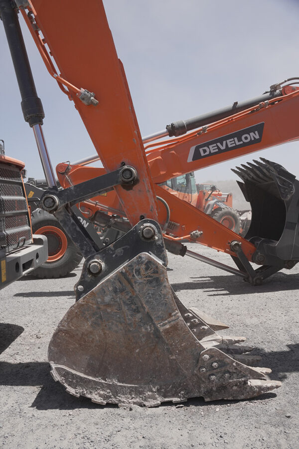 EXCAVADORA DEVELON DX200-3B  - 1026 - Imagen 9