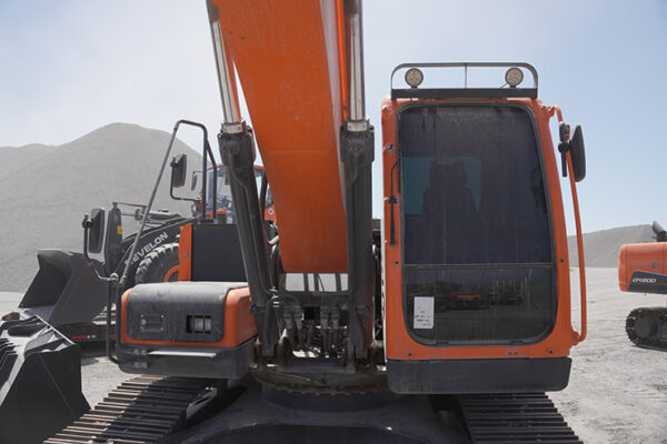EXCAVADORA DEVELON DX220LCA - 0263 - Imagen 8