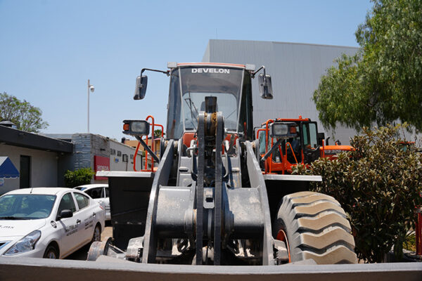 CARGADOR FRONTAL DEVELON SD310 - 0435 - Imagen 5