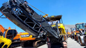 PERFILADORA BOMAG BM2000/60-3 - 1004