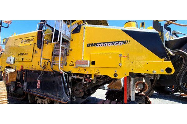 PERFILADORA BOMAG BM2000/60-3 - 1004 - Imagen 2