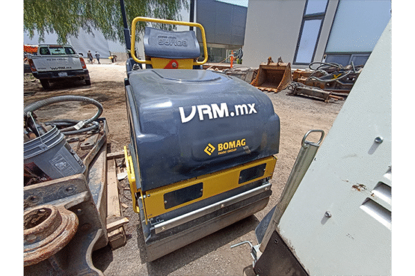 COMPACTADOR RODILLO DOBLE BOMAG BW 900-50 - 1112 - Imagen 2