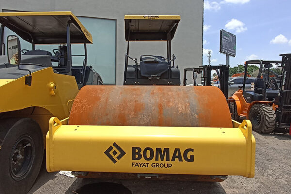 COMPACTADOR SENCILLO BOMAG BW 211 D-40 - 1229 - Imagen 2
