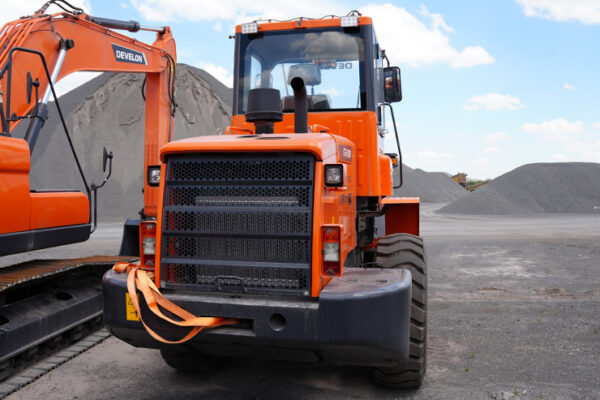 CARGADOR FRONTAL DEVELON SD200 - 0857 - Imagen 5