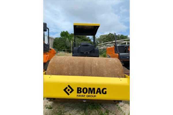 COMPACTADOR SENCILLO BOMAG BW 211 D-40 - 1188