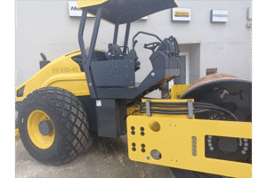 COMPACTADOR SENCILLO BOMAG BW 211 D-40 - 1189