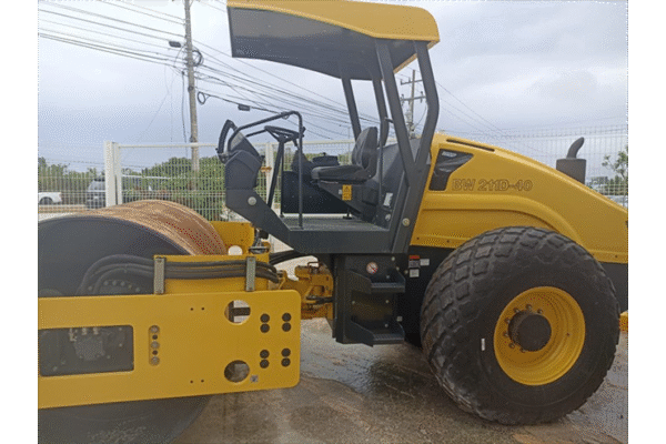 COMPACTADOR SENCILLO BOMAG BW 211 D-40 - 1189 - Imagen 4