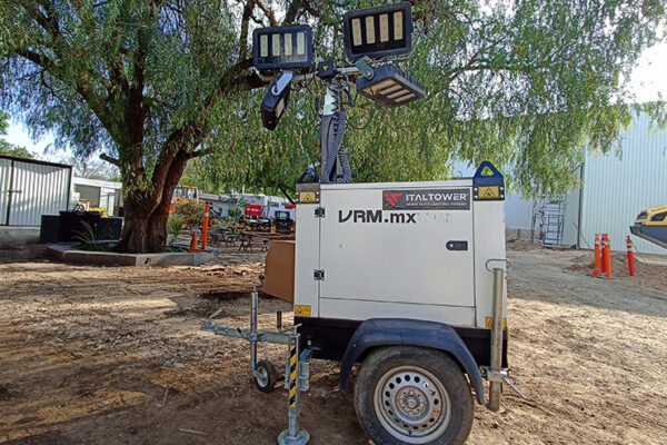 TORRE DE ILUMINACIÓN FENIX PRO17 - 0423 - Imagen 4