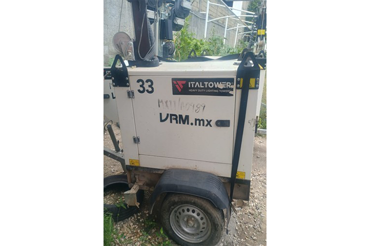 TORRE DE ILUMINACIÓN FENIX PRO17 - 0925