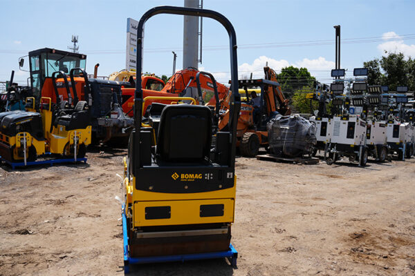 COMPACTADOR RODILLO DOBLE BOMAG BW 900-50 - 2152 - Imagen 5